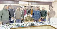 फिरोजाबाद: सर्विलांस टीम 18 लाख के गायब 111 मोबाइल किये बरामद, पीड़ितों को सौंपें