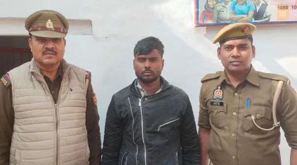 फिरोजाबाद: दो शातिर अपराधी दबोचे