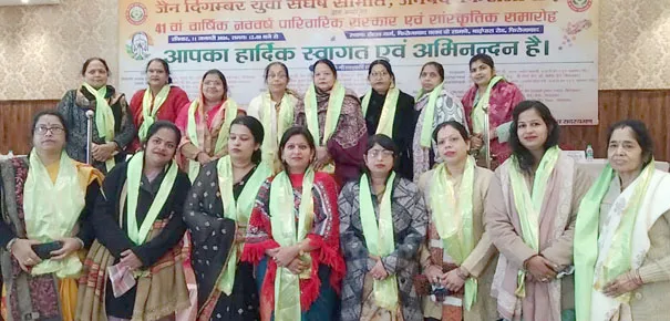 फ़िरोज़ाबाद: समाजसेवी संस्थाओं को जनहित के कार्य के लिए आगे आना चाहिए-मनीष असीजा