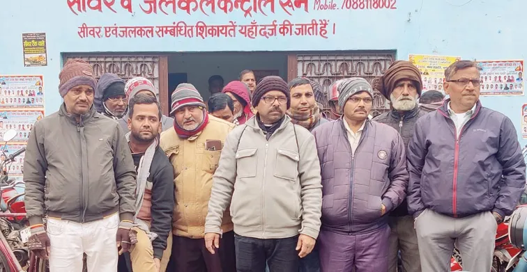 फिरोजाबाद: :जल मूल्य बसूलने गये संग्रहकर्ता के साथ धक्का-मुक्की, मारपीट