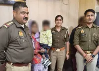 फिरोजाबाद: घर से गायब बच्चे को खोजकर परिजनों को सौंपा