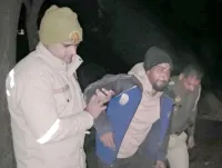 फिरोजाबाद: महिलाओं से आभूषणों की ठगी करने वाले दो टप्पेबाज मुठभेड़ में गिरफ्तार