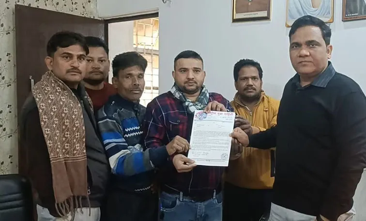 फिरोजाबाद: यूजीसी नियमों पर जताई आपत्ति, समान छात्र अधिकार प्रणाली लागू की जाएं