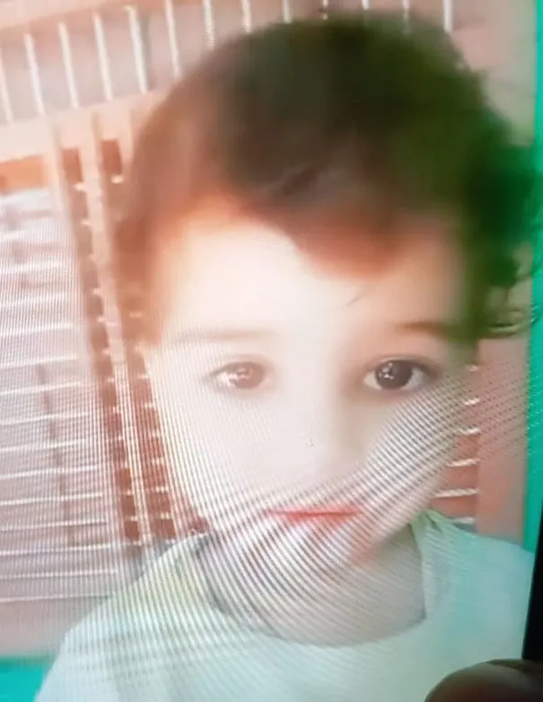 फिरोजाबाद: निर्माणाधीन मकान की दूसरी मंजिल का लेंटर भरभराकर गिरा, तीन साल की बच्ची की मौत