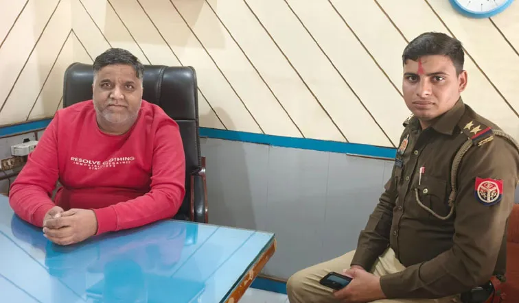 फिरोजाबाद: कांग्रेस नेता पुलिस ने किये नजरबंद