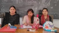 फिरोजाबाद: छात्राओं को विज्ञान एवं तकनीकी क्षेत्रों में आगे बढ़ने के लिए किया प्रेरित 