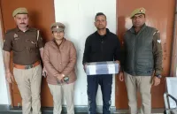 फिरोजाबाद: पुत्र की हत्या करने वाला पिता गिरफ्तार, निशानदेही पर हसिया बरामद