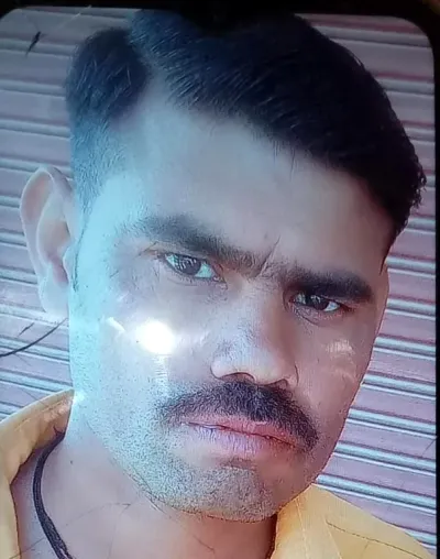 फिरोजाबाद: कैंसर पीड़ित ने फांसी लगाकर दी जान, पुलिस जांच में जुटी