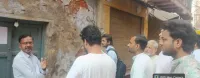 फिरोजाबाद: नगर निगम ने चलाया अभियान, दस दुकानों सहित कई प्रापर्टी पर हुई सीलिंग की कार्यवाही